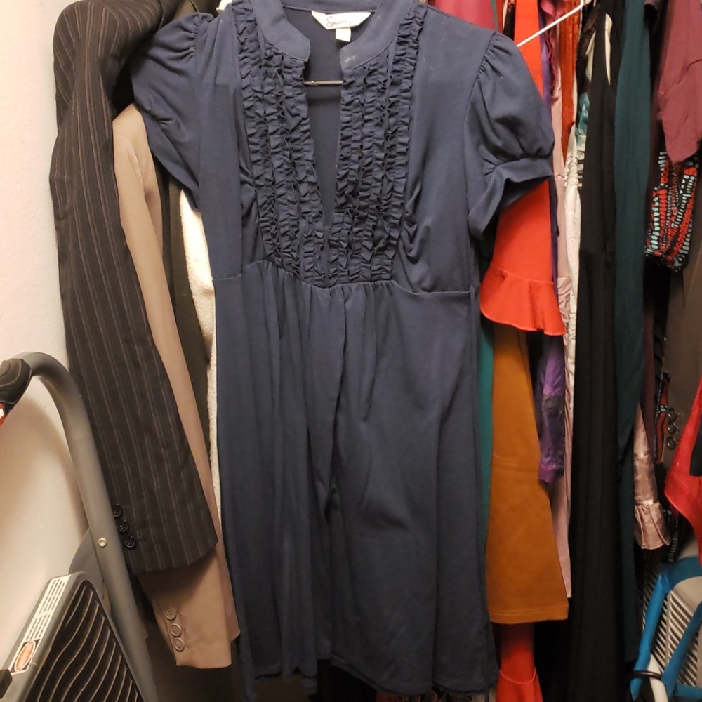 Short sleeve blue dress